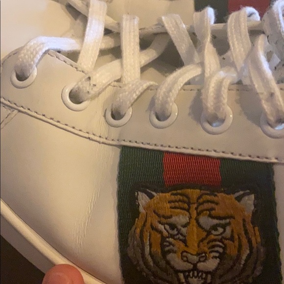Gucci Ace tiger Size 10 - Picture 5 of 6